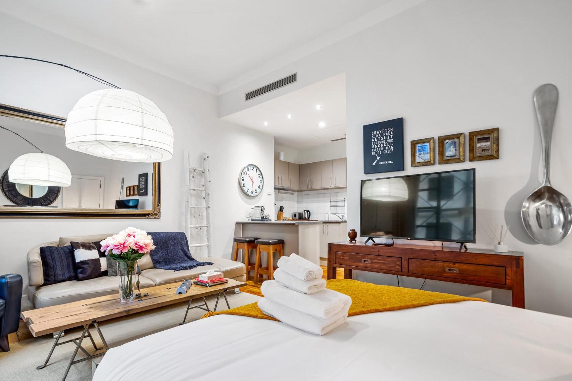 Apartment Chic In The Heritage *