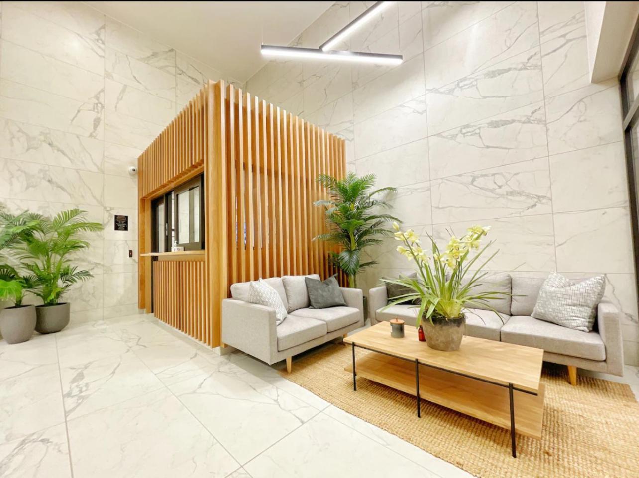 Park View Modern New