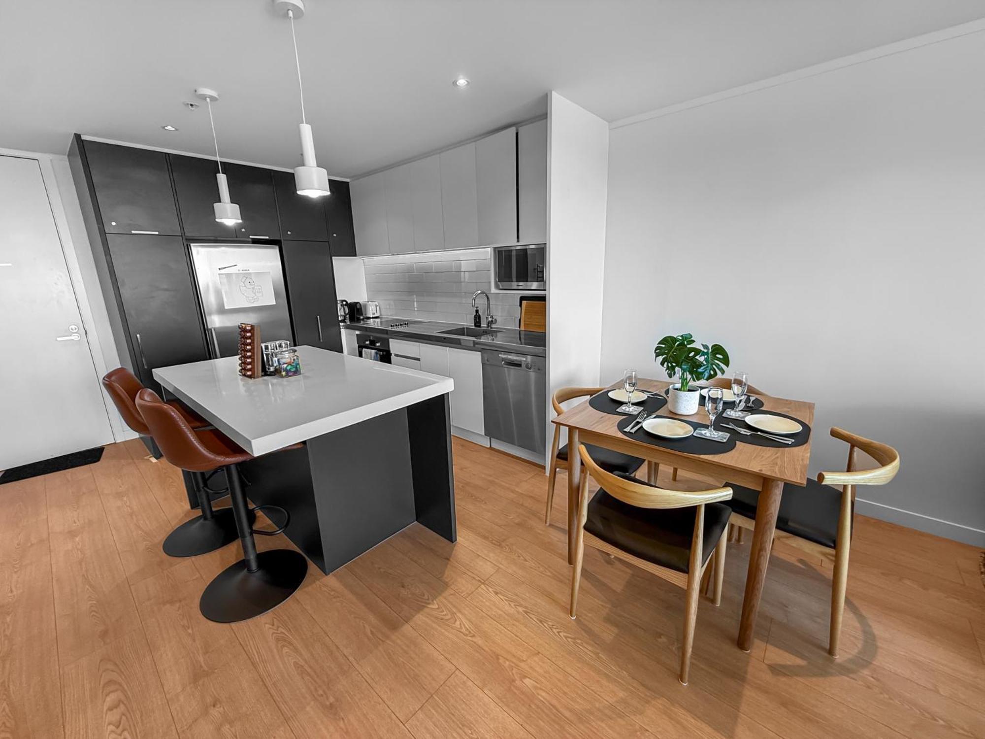 Centro L Gorgeous 2-bed L Insane Views * Auckland