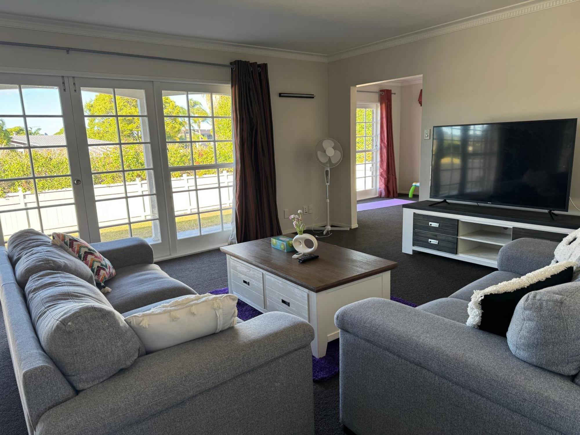 Seaside Luxury 4bedroom House Villa