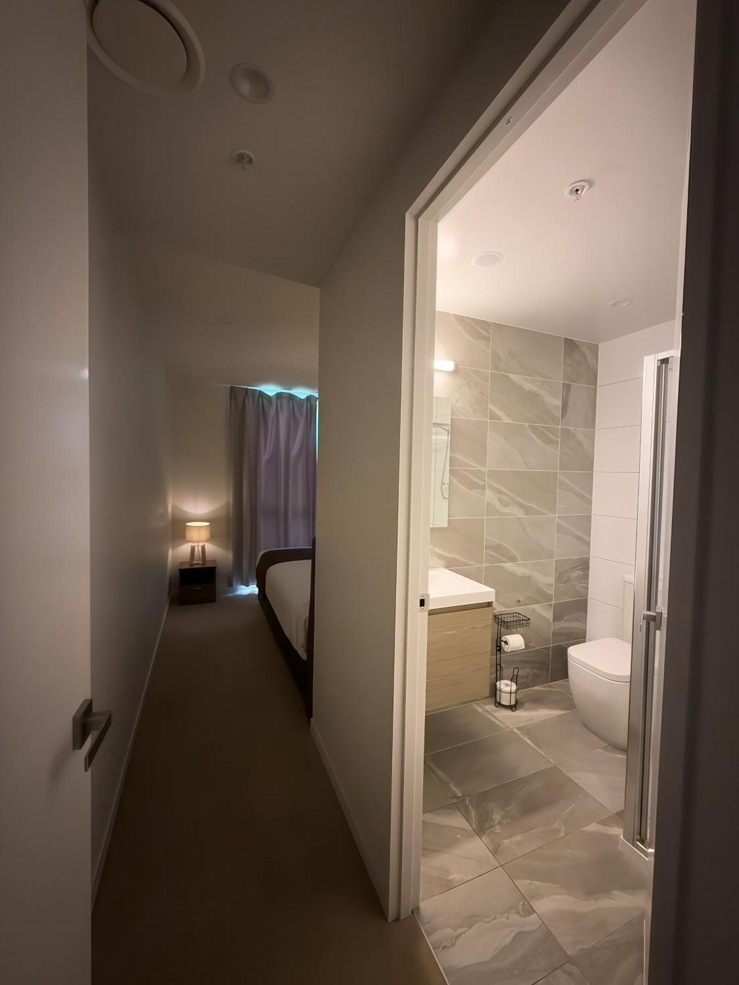 Epsom Retreat 2b With Balcony Free Parking * Auckland
