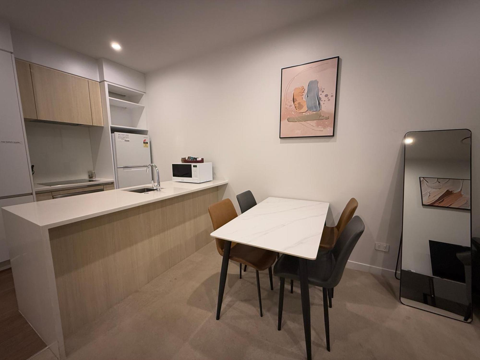 Epsom Retreat 2b With Balcony Free Parking Apartment Auckland