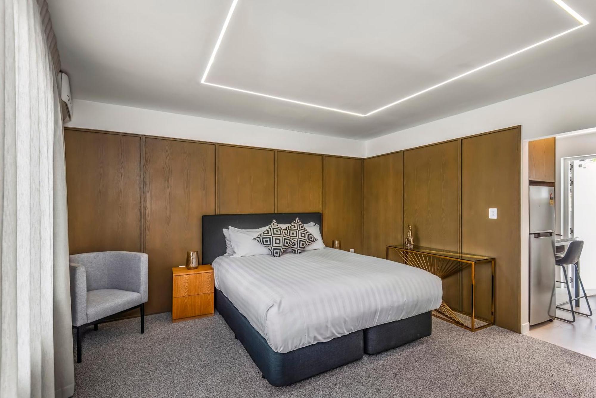 Poenamo Hotel 4*