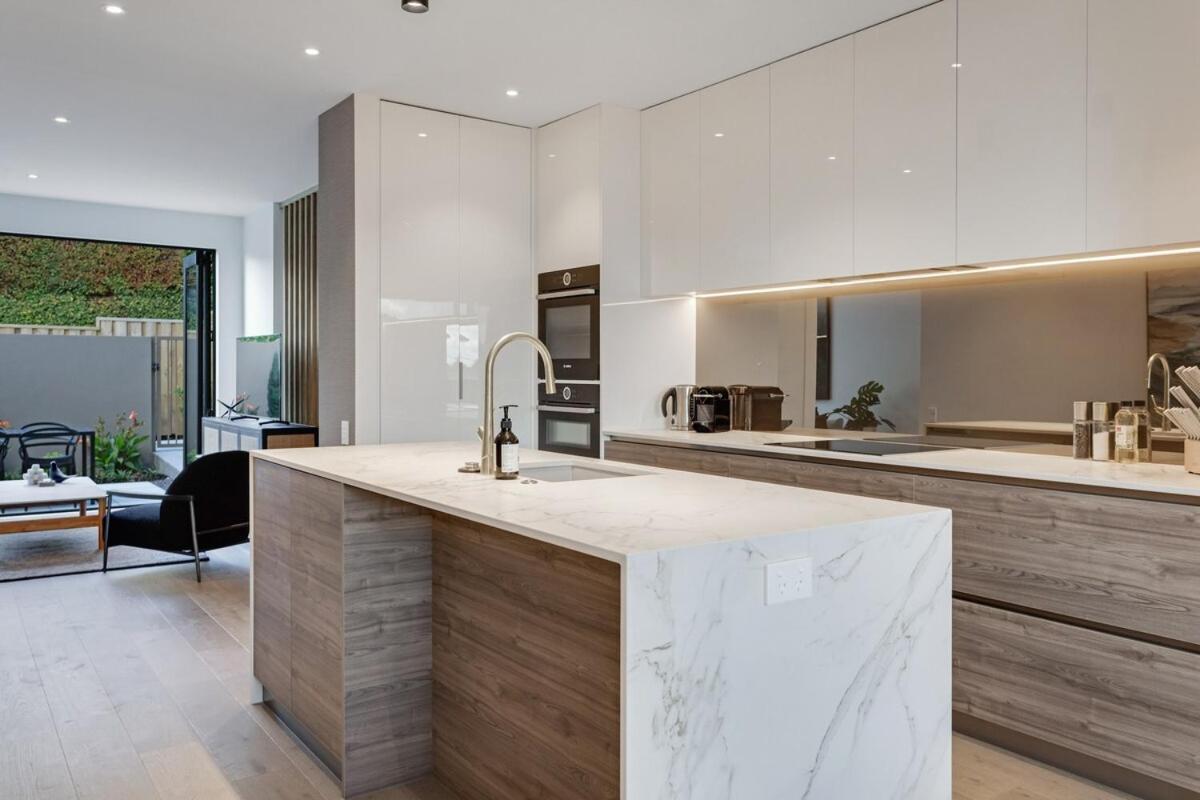 Modern 3br Luxurious Townhouse *