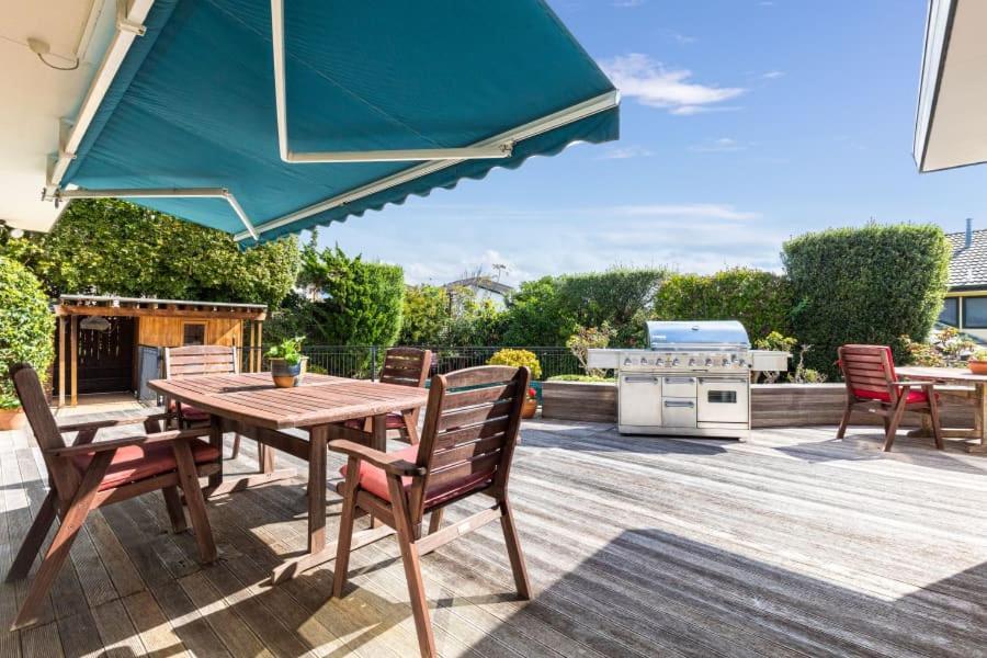 Homestay Cosy En-suite With Private Restroom- Ac & Free Parking *