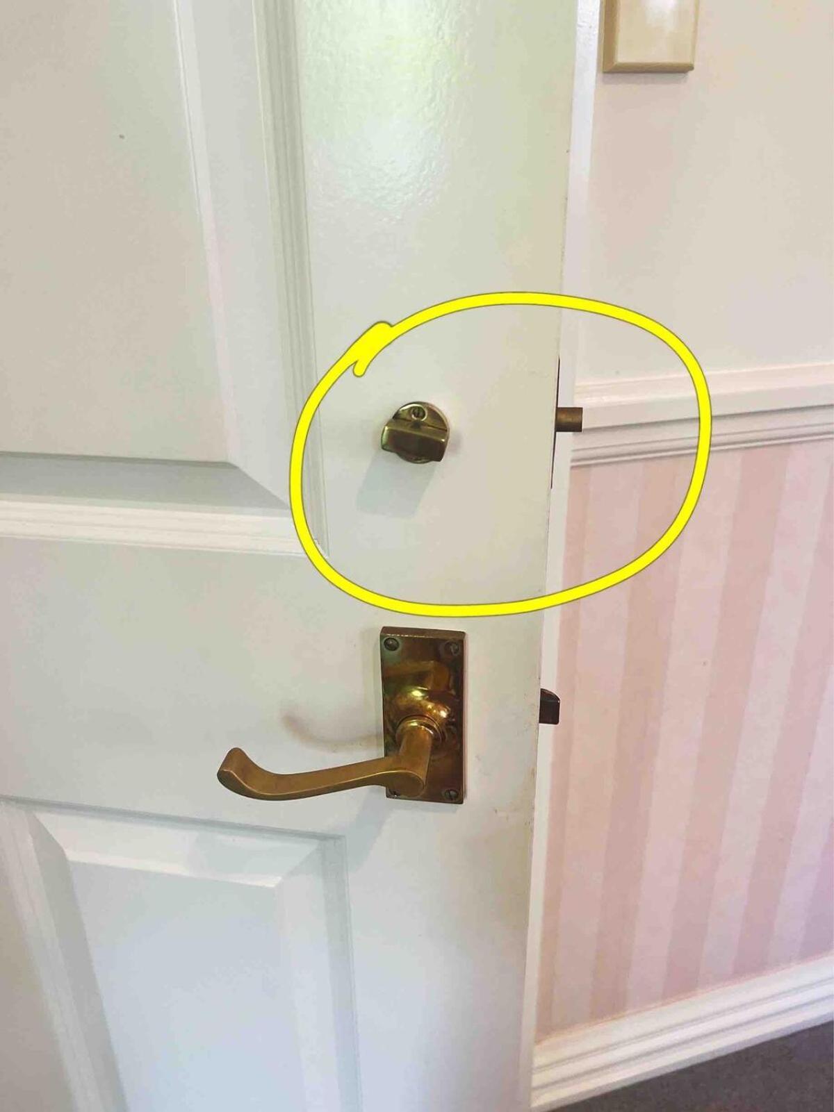Cosy En-suite With Private Restroom- Ac & Free Parking Homestay Auckland