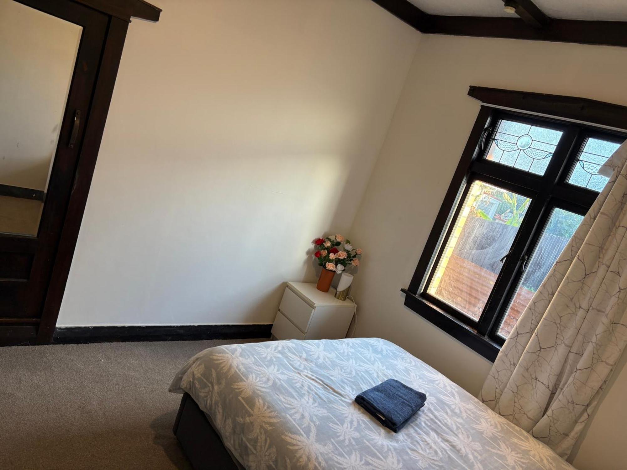 Cheap In New Lynn Homestay *
