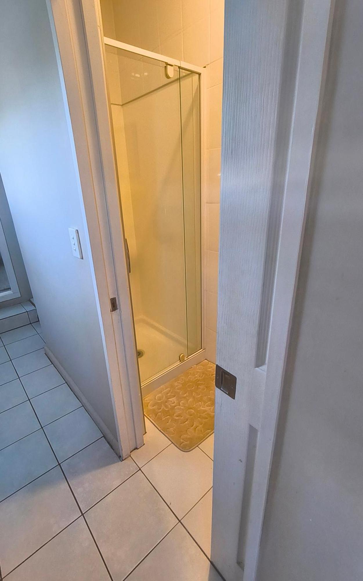 Small Private Self-contained Unit Guest house