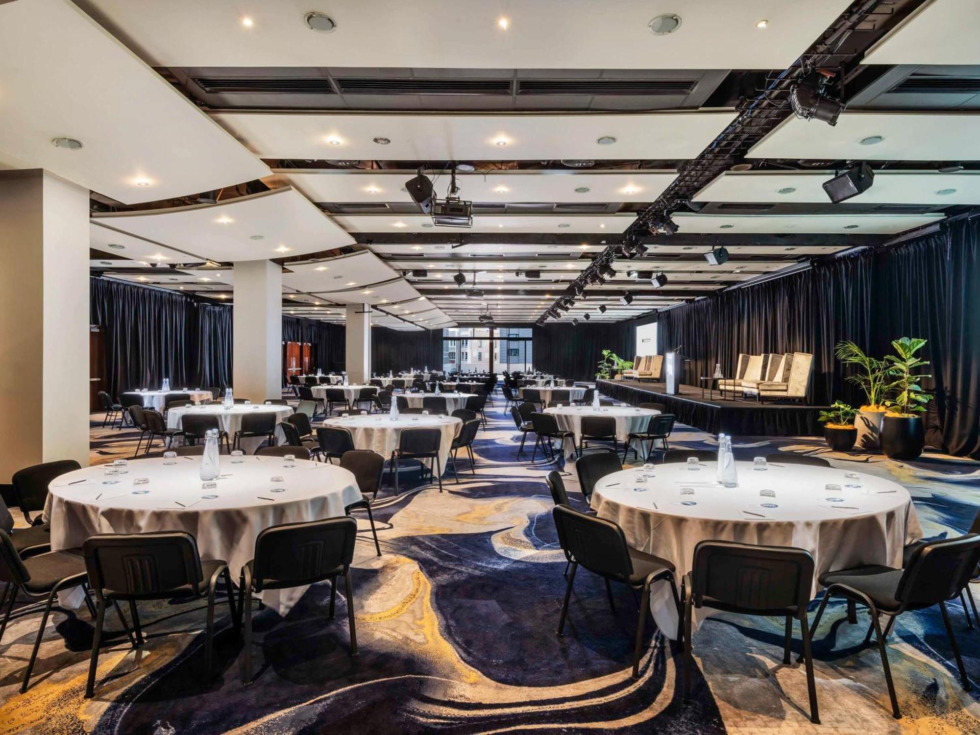 Hotel Pullman & 5*