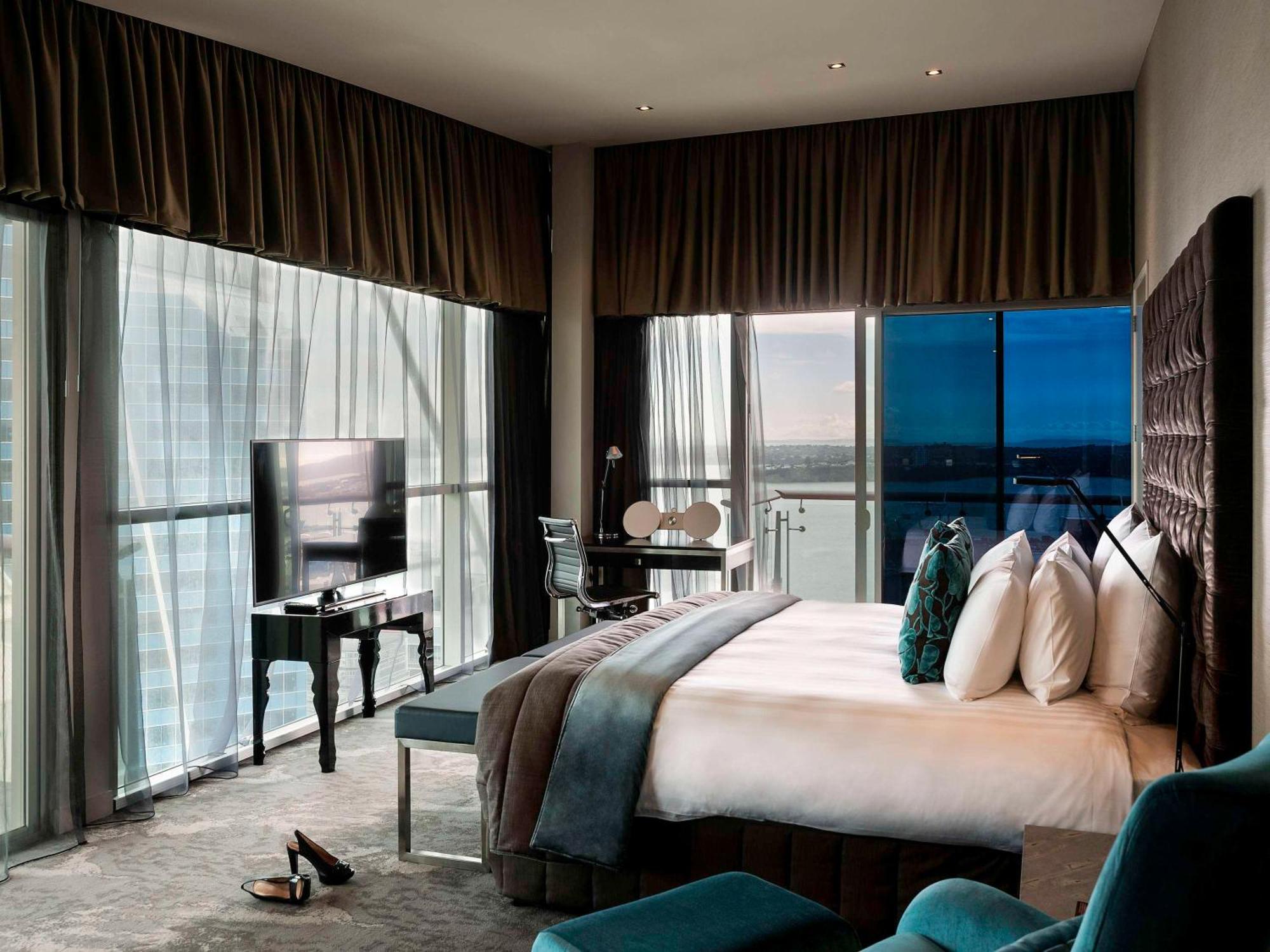 Hotel Pullman &