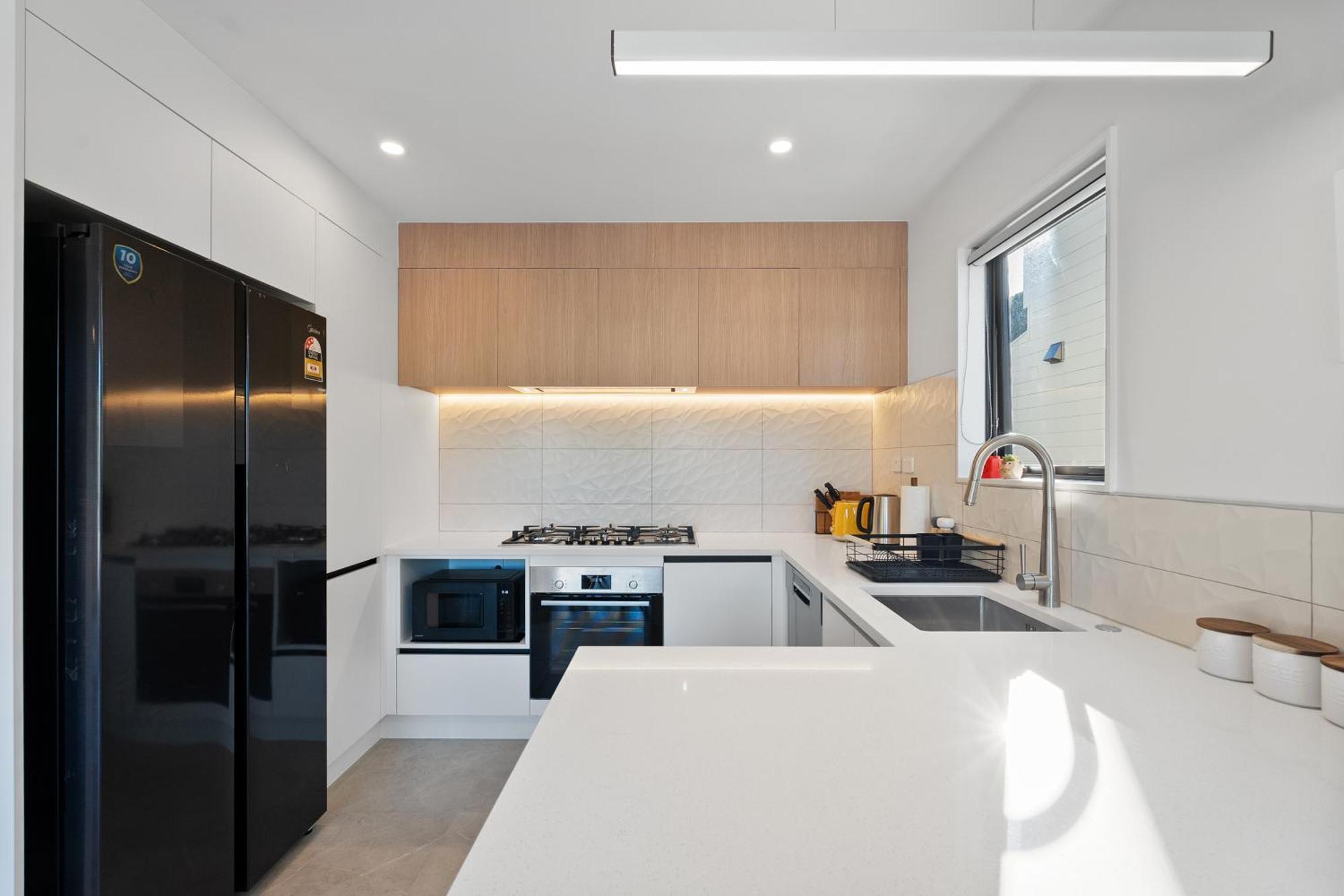 Luxury 4 Bedroom Retreat 4 Bath With 3 Master And Kids' Playroom * Auckland