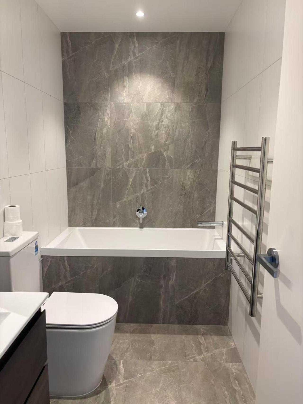 Epsom Tidy House Apartment