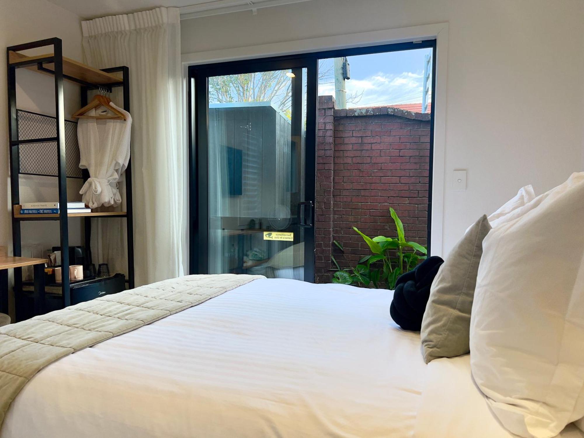Wheturangi Urban Escape Guest house *