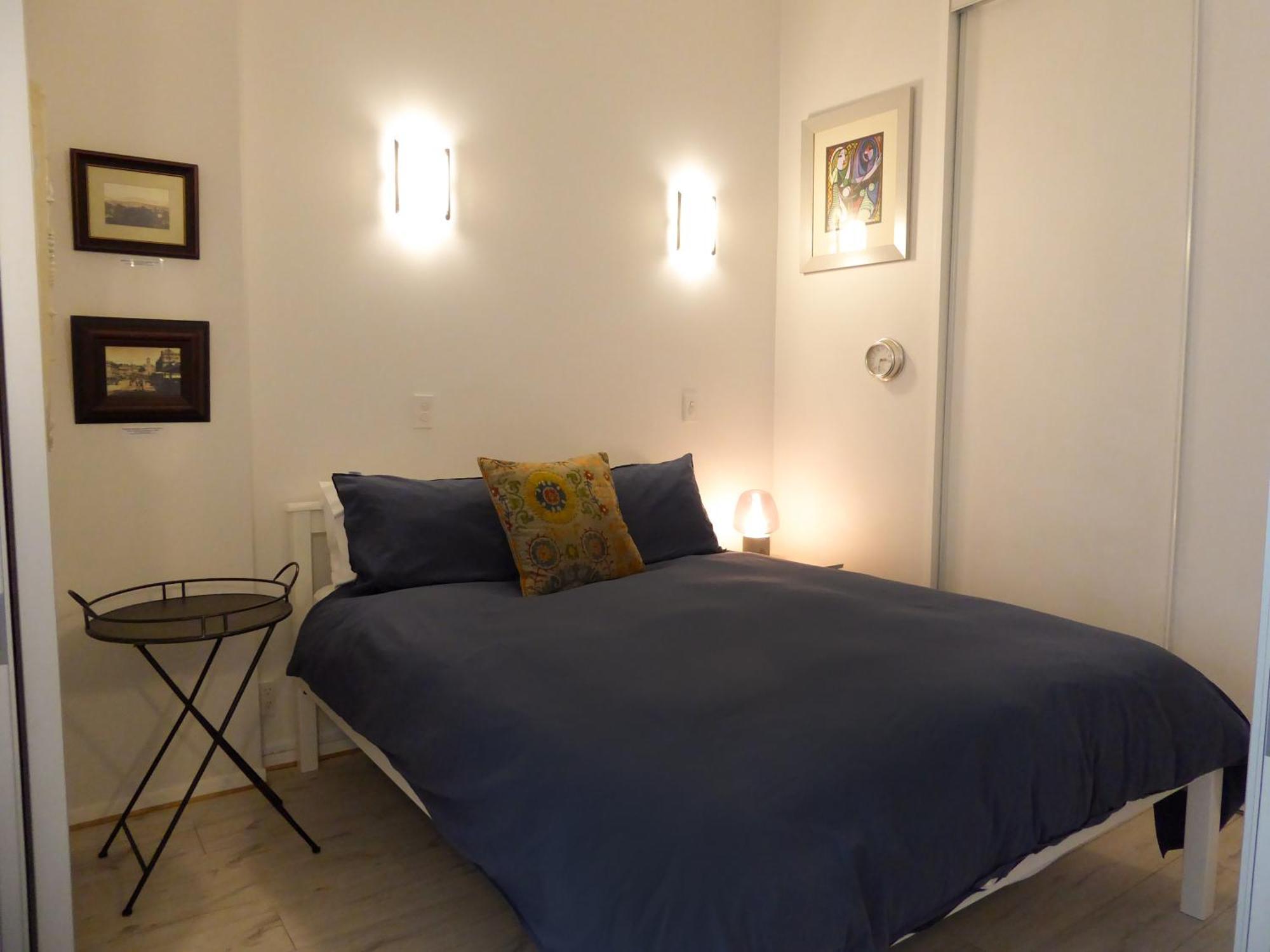 Apartment Vintage Meets Vogue, Cbd