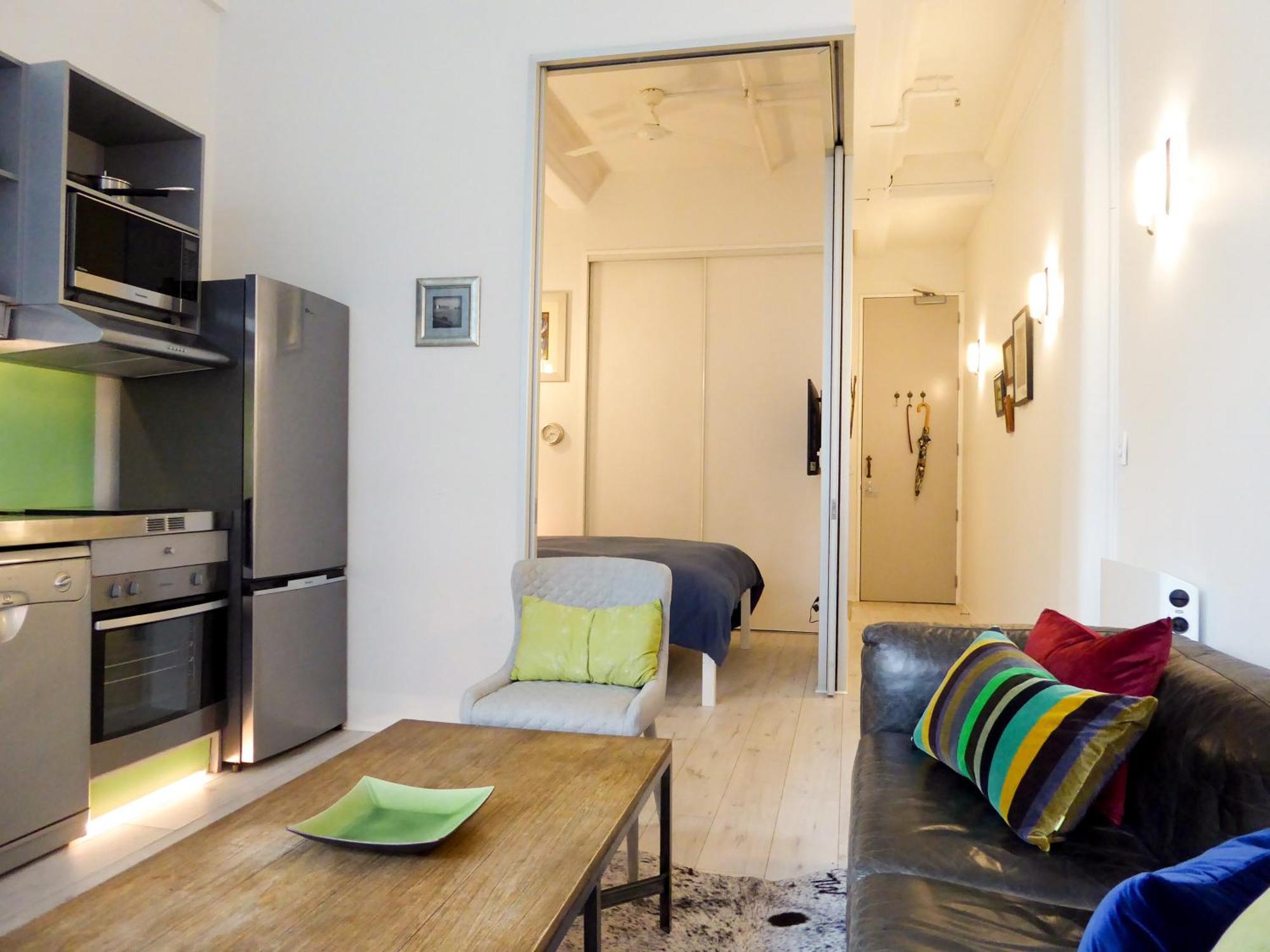 Vintage Meets Vogue, Cbd Apartment