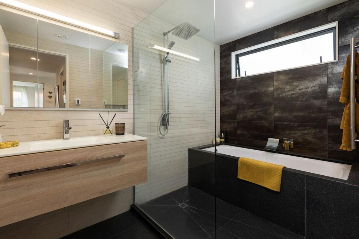 Urban Oasis Your Perfect Escape Villa