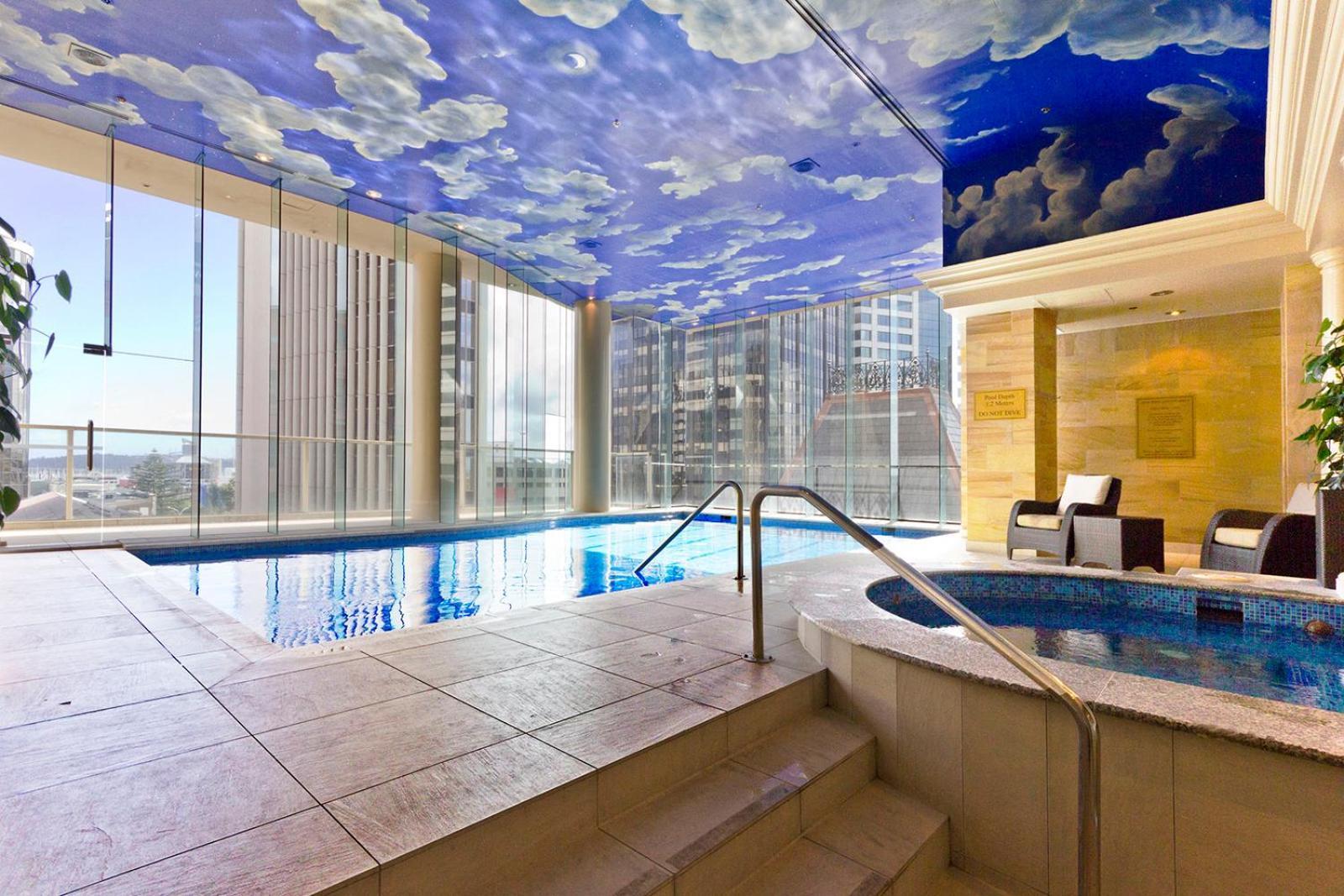 Luxury 3br Quay West With Views Pool And Parking * Auckland
