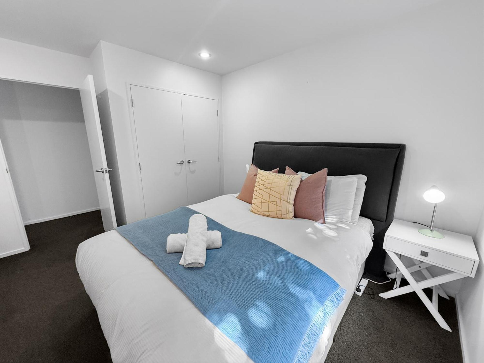Villa Murrays Gem L Modern 4bed Stunner L Sea View & Spa! Auckland