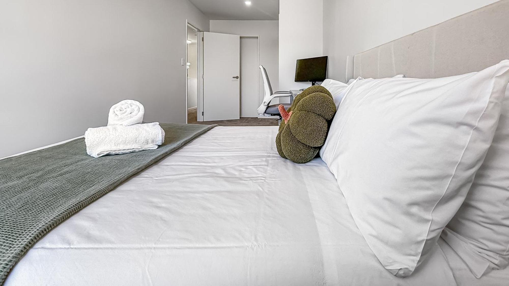 Burswood Bliss L Serene 3bed Townhouse L Brand New *