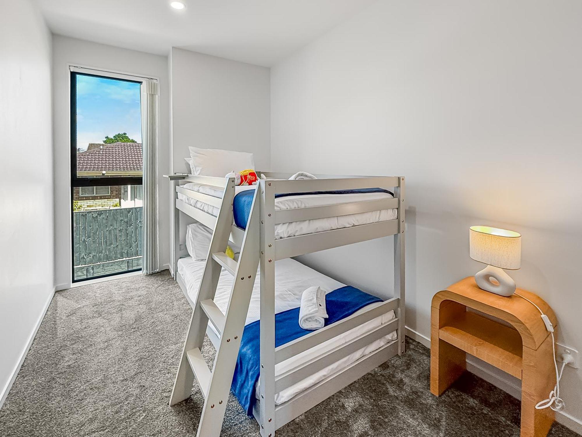 Burswood Bliss L Serene 3bed Townhouse L Brand New *