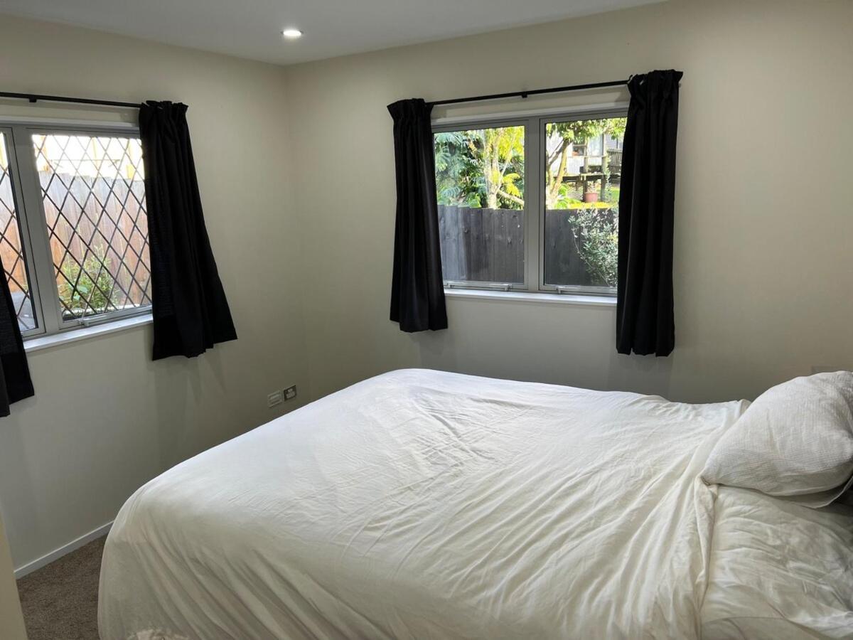 Blockhouse Bay Beauty Holiday home *
