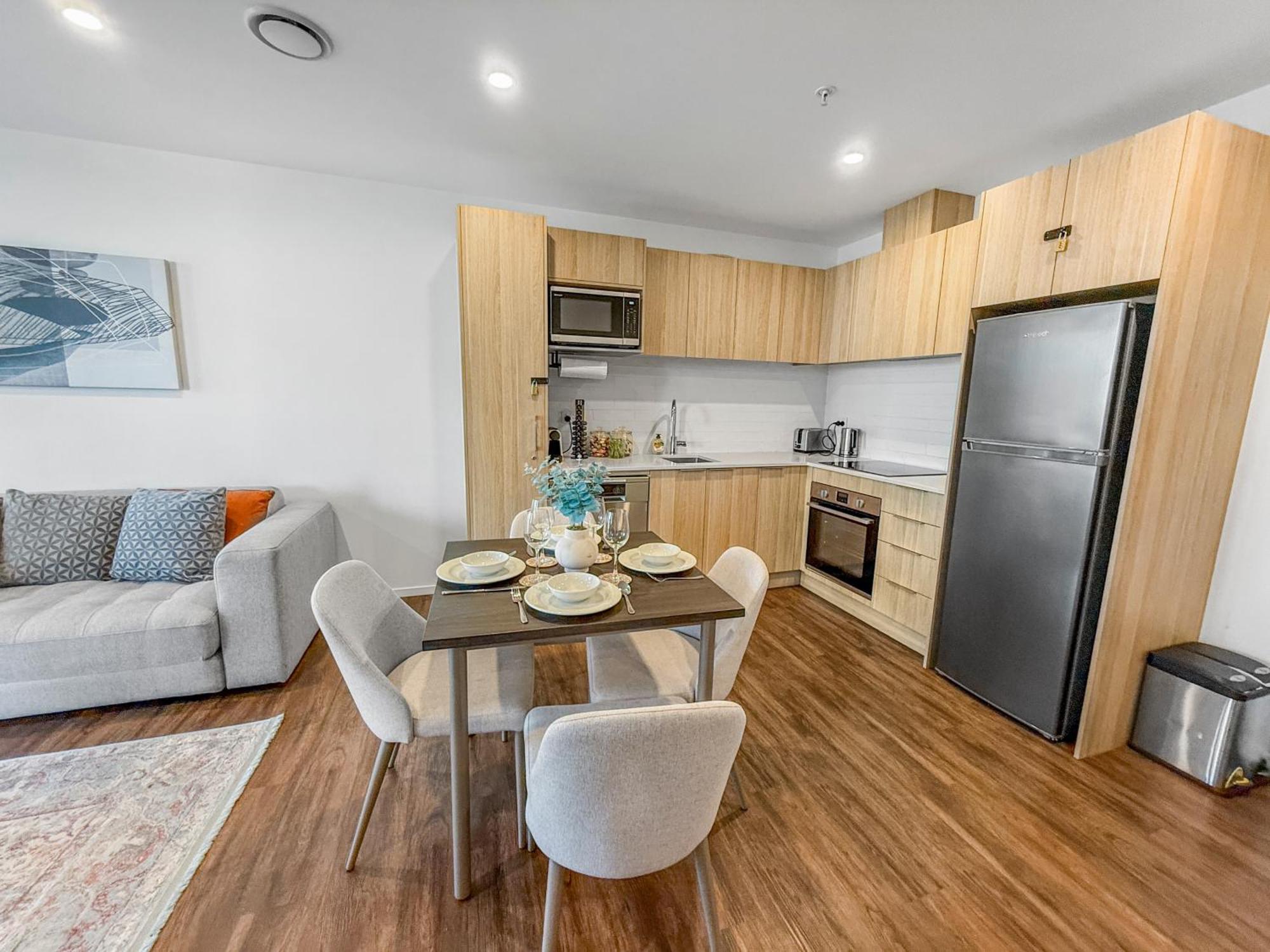 Ellerslie Sanctuary- Modern, Quality Apartment Auckland