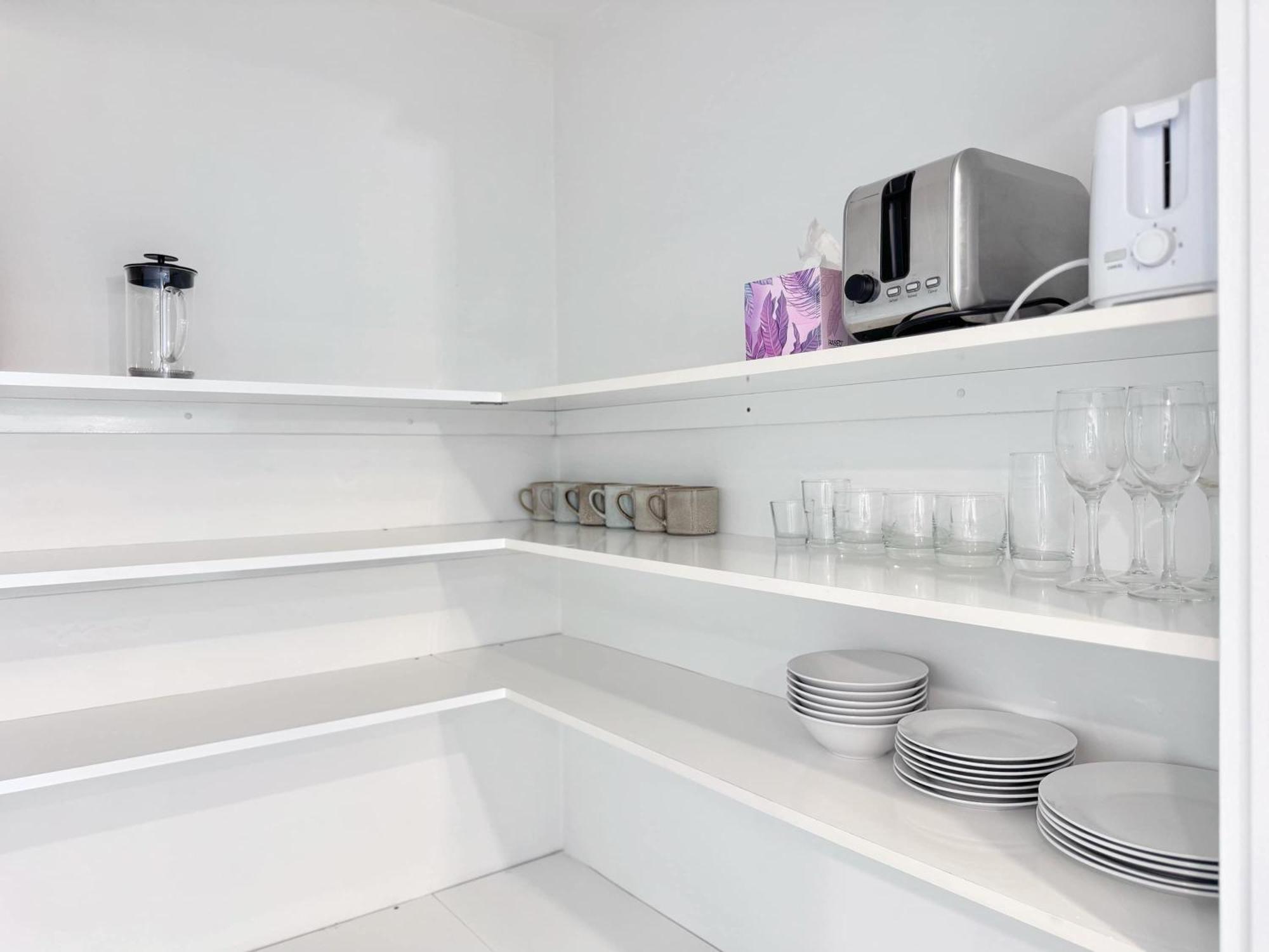 Free Parking Spacious 2br Walk To Sky Tower