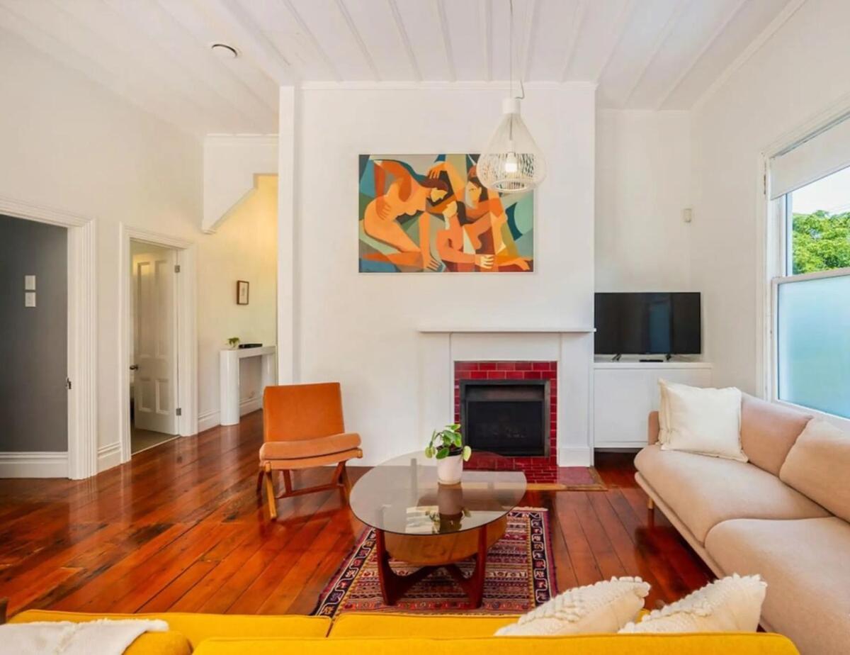 Garden Walk To Kingsland And Eden Park * Auckland