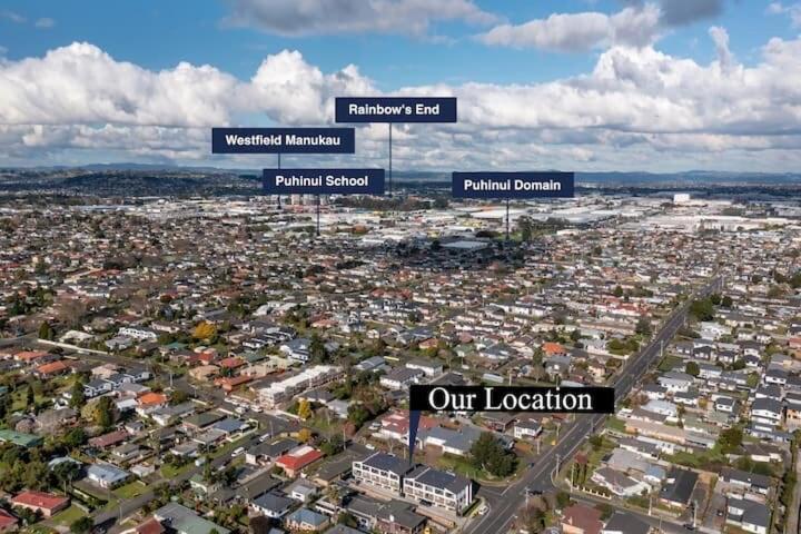 Modern Brand New Luxury Retreat In Papatoetoe Auckland