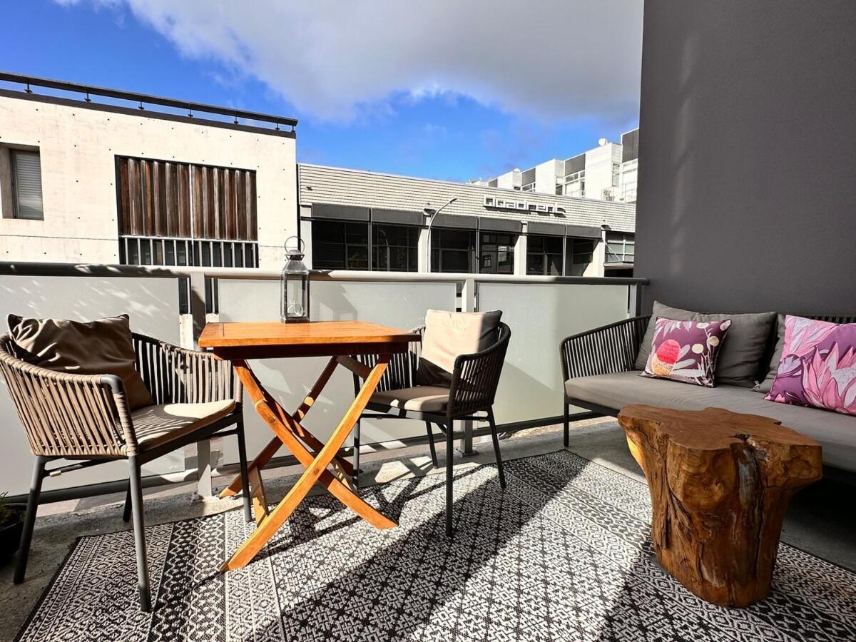 Stylish Freemans Bay Apartment *