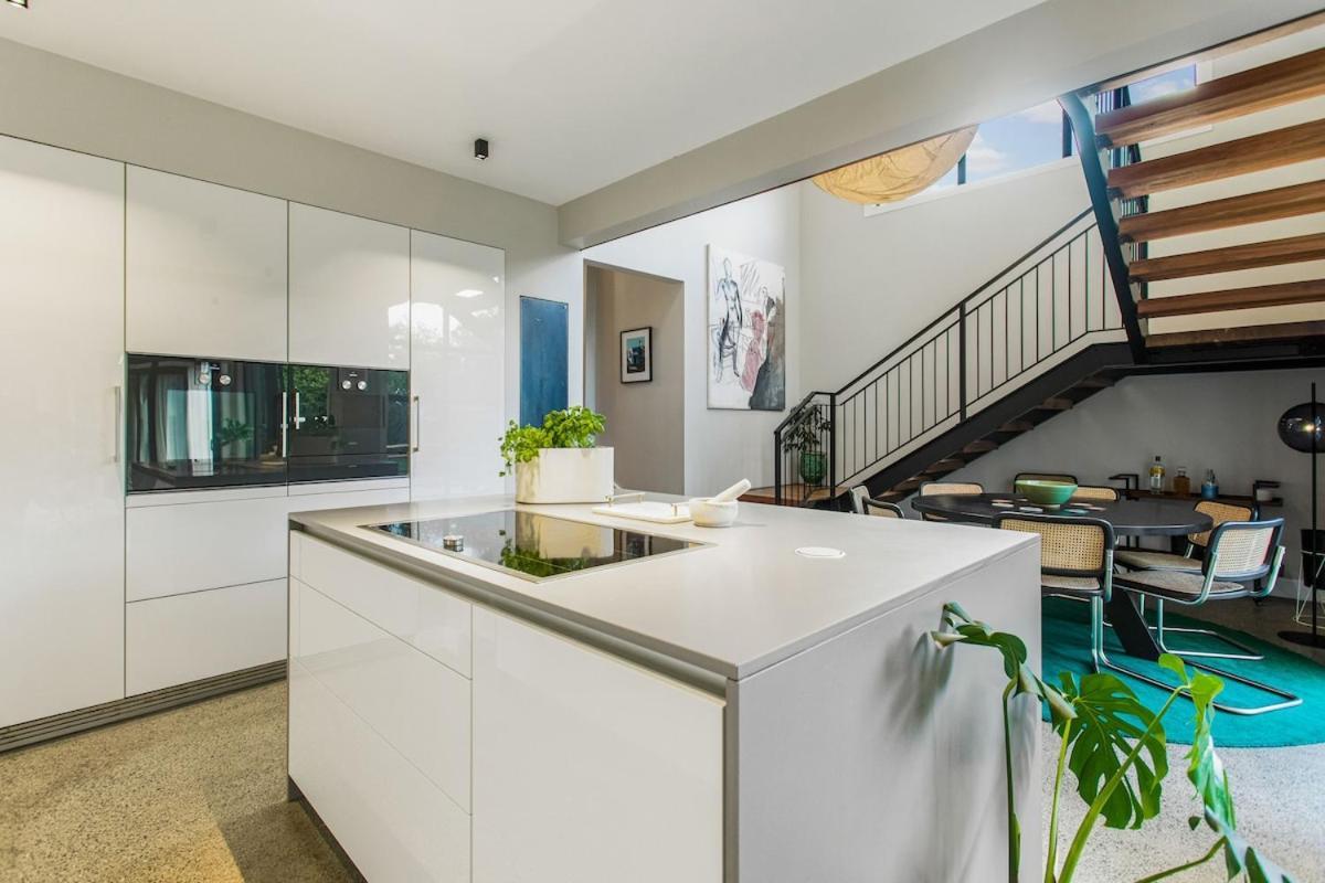 Spectacular Luxury 4br 3 Bath Hot Tub * Auckland