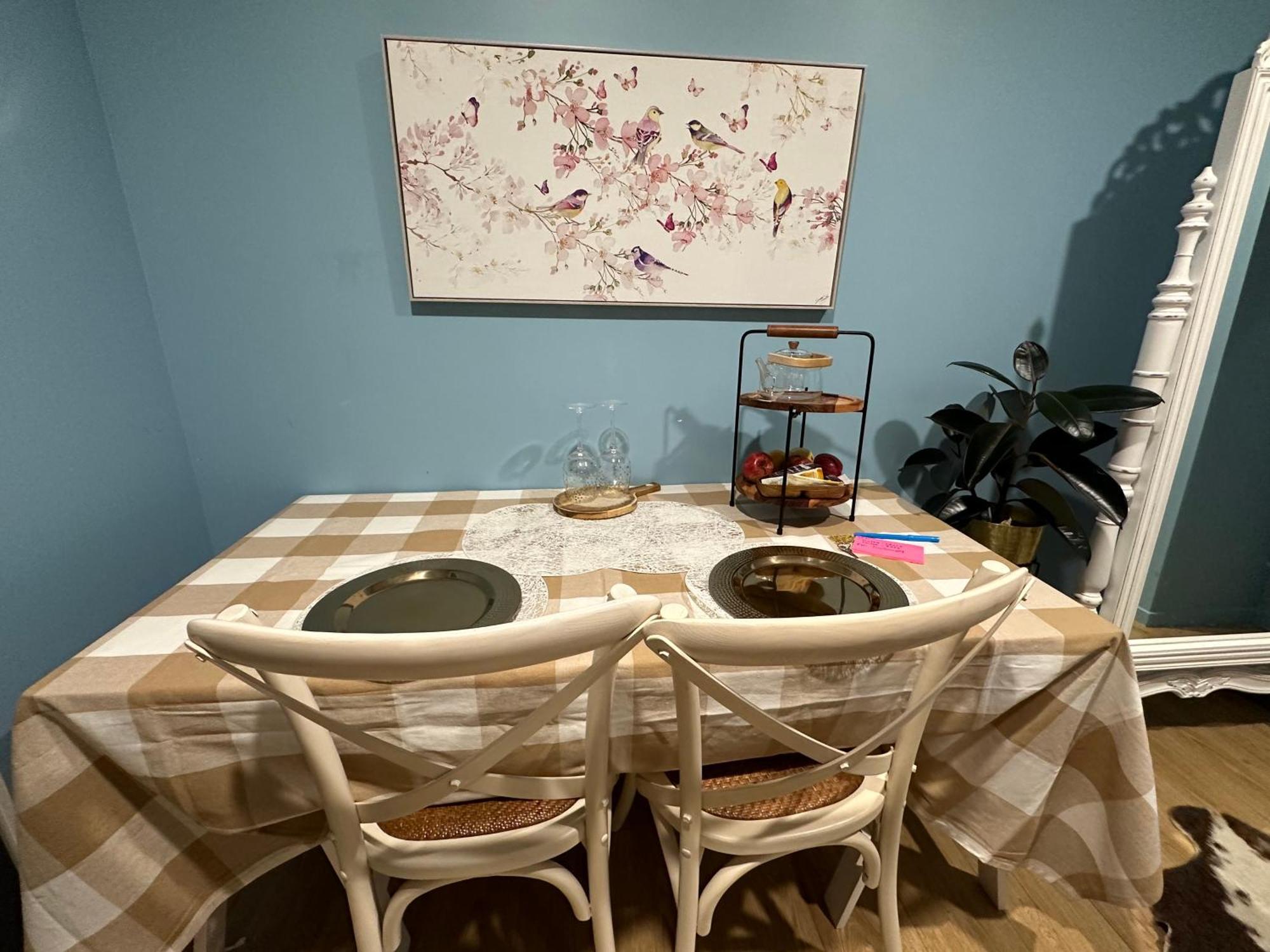 Bebe Self-contained Granny Flat With Own Access *