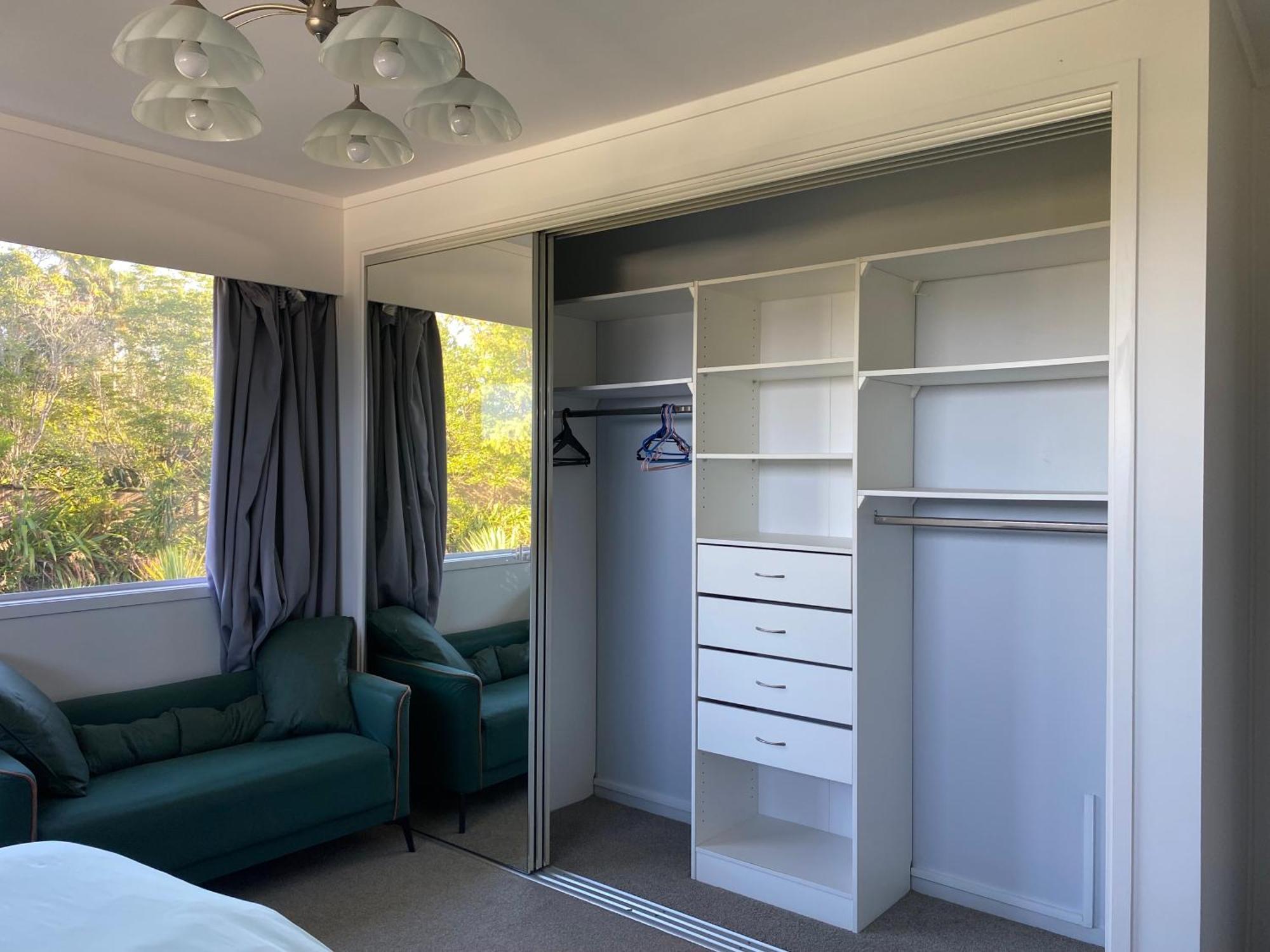 Homestay Spacious Sunny