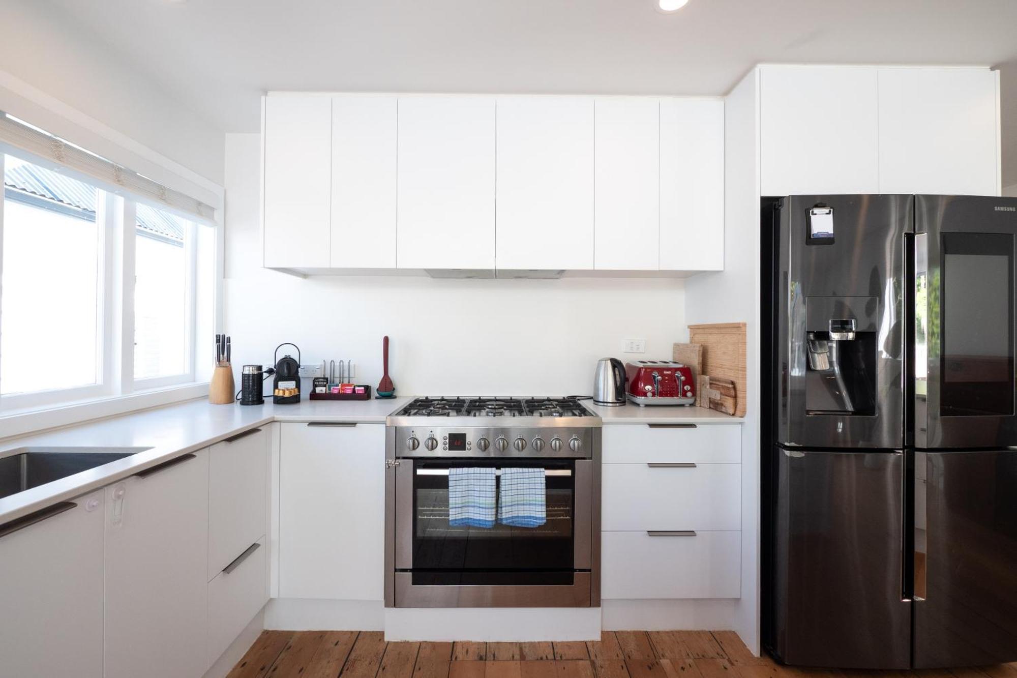 Apartment Charming Nestled Away In The Centre Auckland