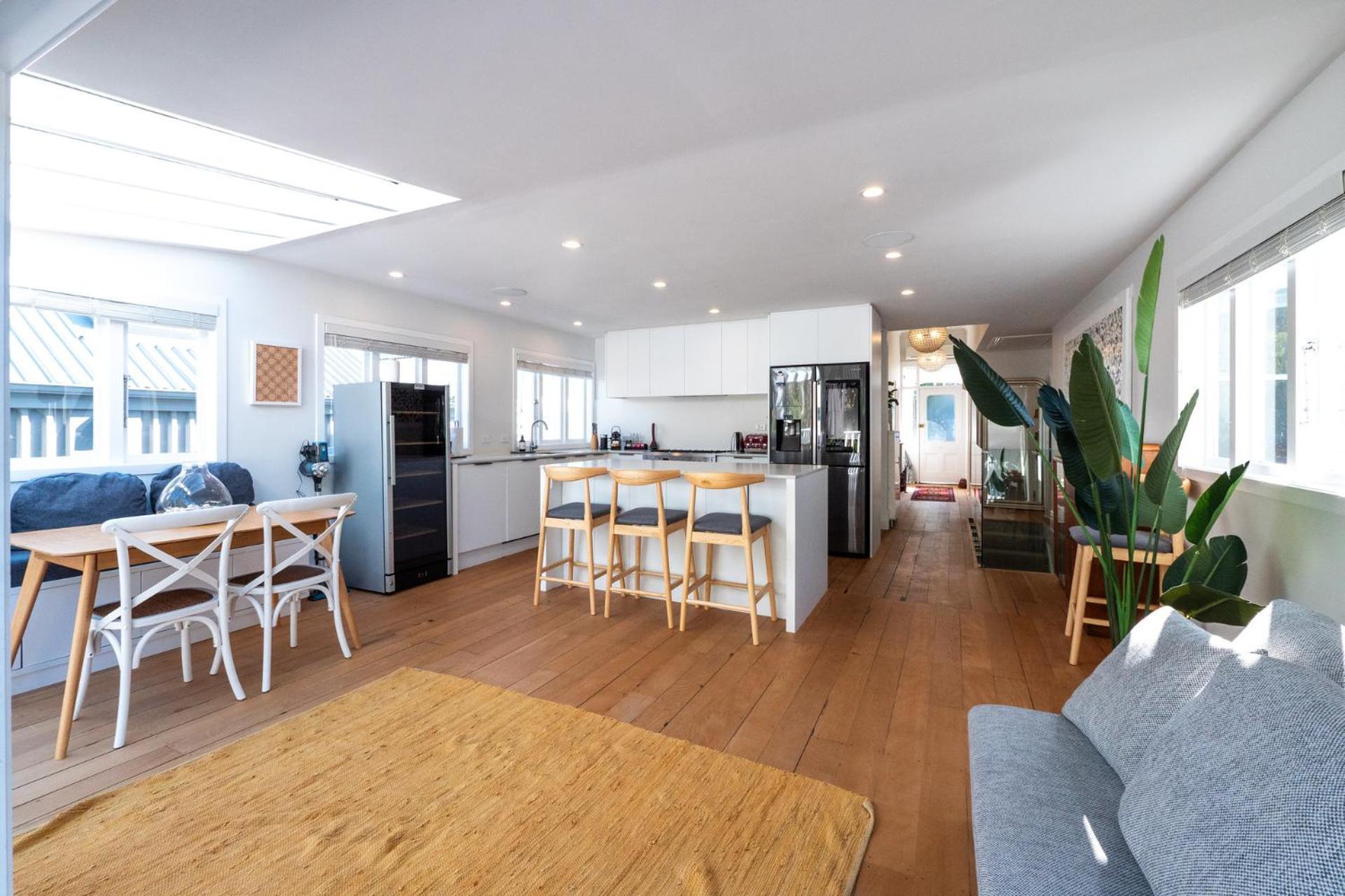 Charming Nestled Away In The Centre Auckland