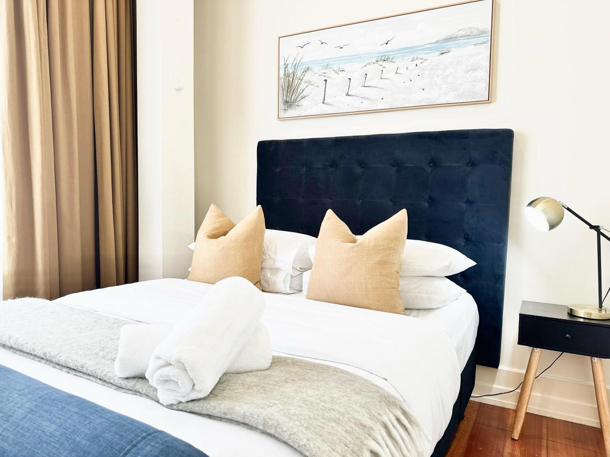 Inn Comfort Getaway With Pool And Gym