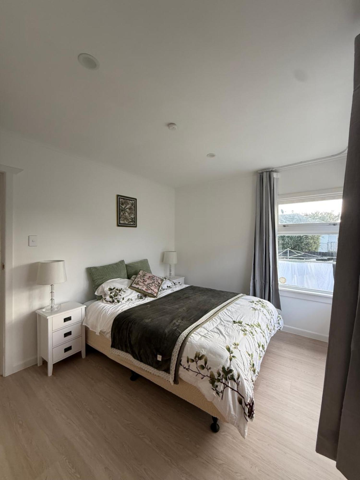 Free Parking A Fully Renovated Century Old Building, Just A 5 Minute Drive To The Center Unit 4 * Auckland