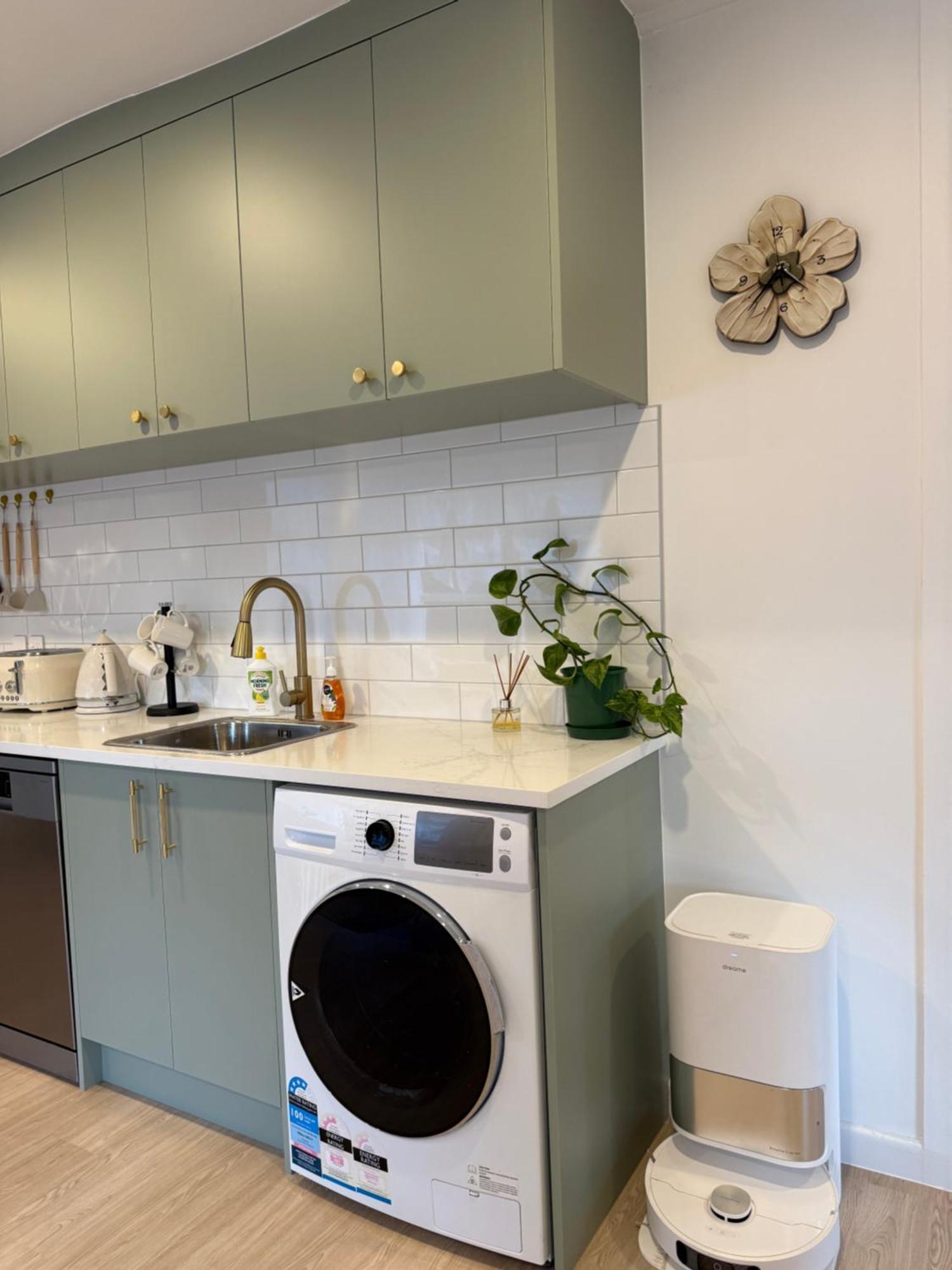 Free Parking A Fully Renovated Century Old Building, Just A 5 Minute Drive To The Center Unit 4 Villa