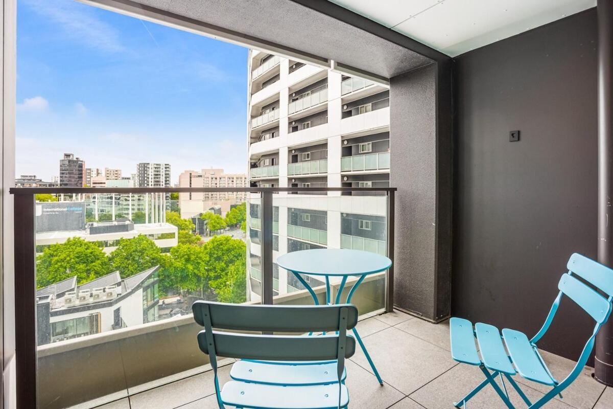 2-bedroom Located Opposite Up Education Apartment *