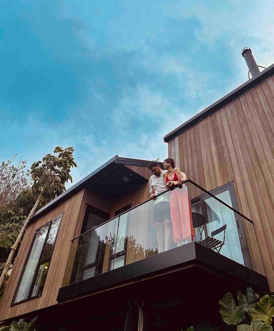 Apartment Romantic Retreat, Hot Tub, Glasshouse, Ensuite