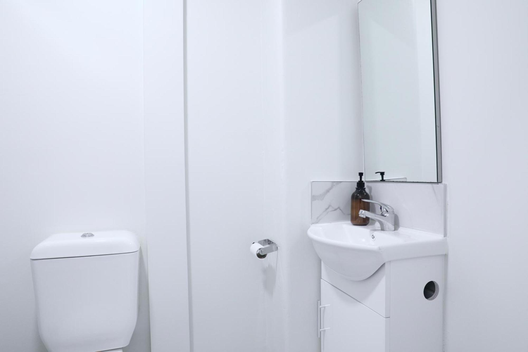 Capsule hotel Onehunga Auckland