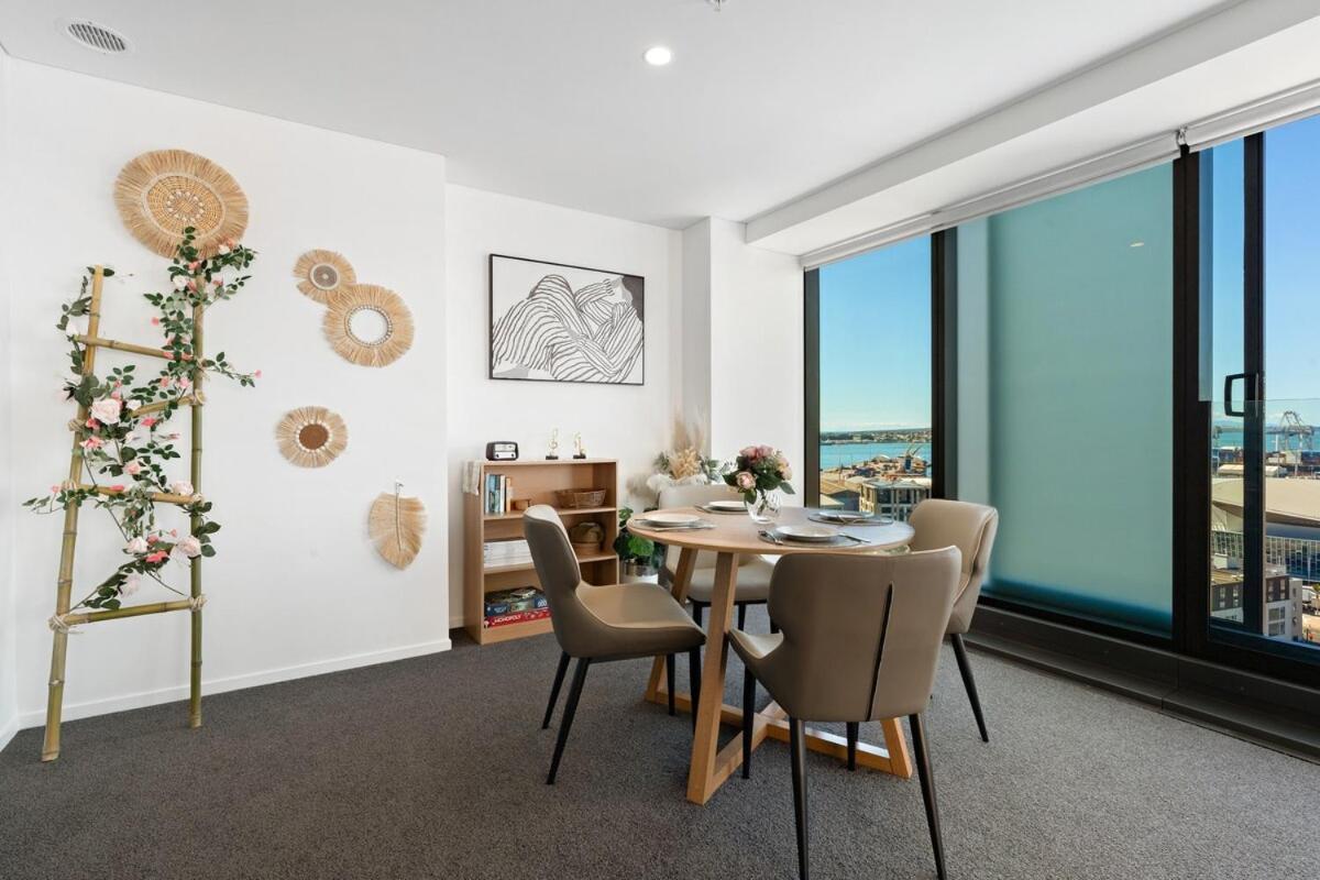 Brand New 2br Retreat Sea View Free Parking Apartment