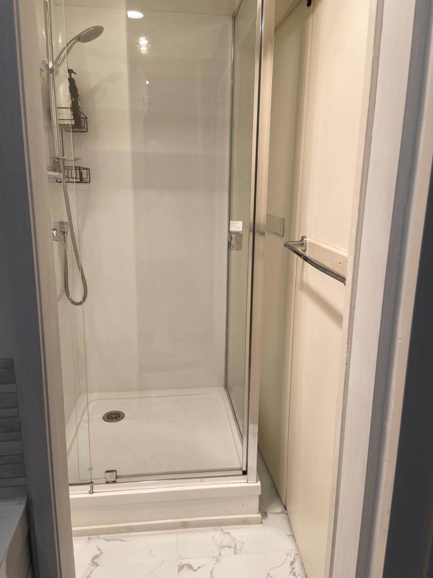 Close Motorway,free Breakfast,lovely Hot Spa,private, * Auckland