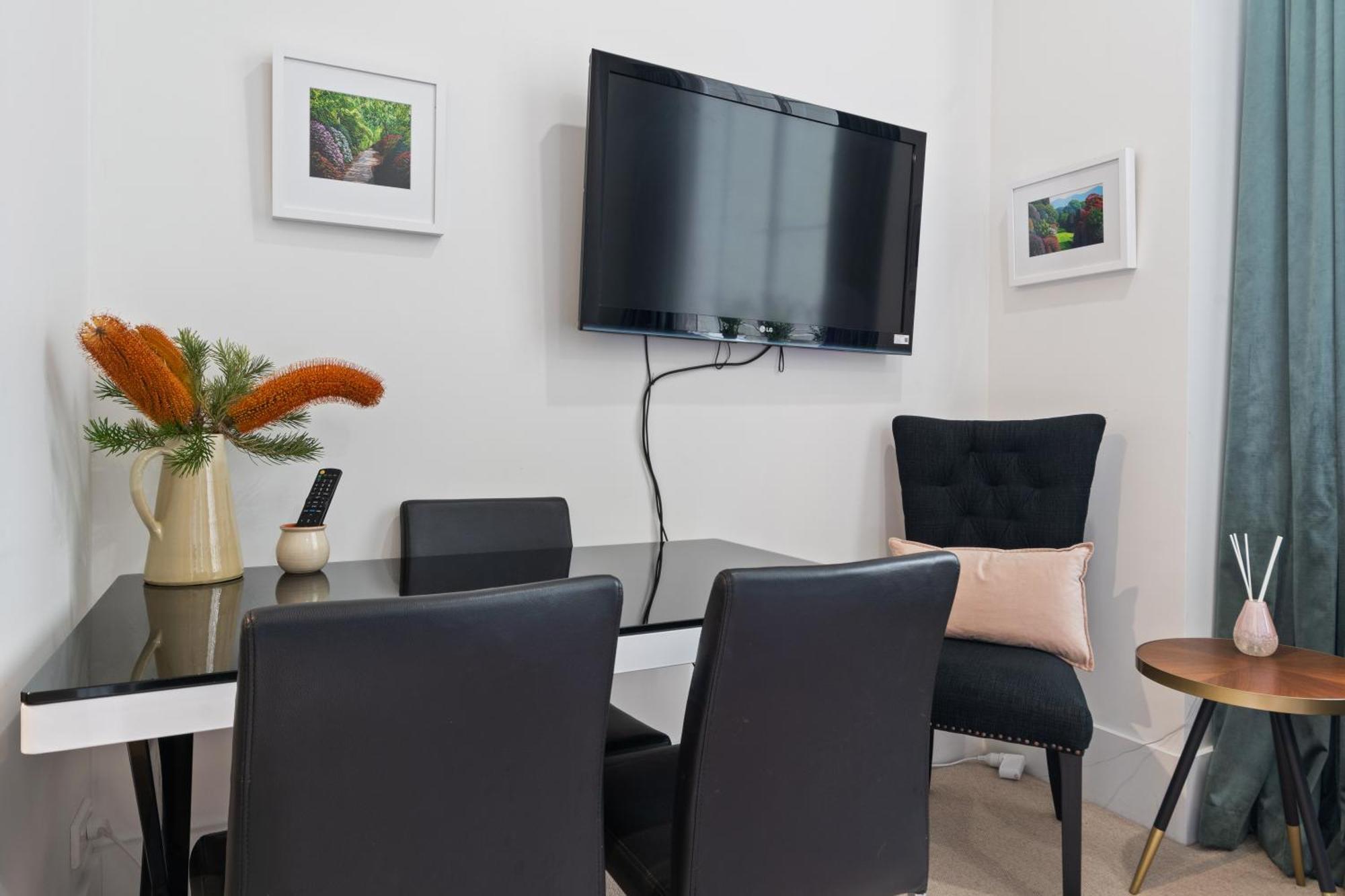 Slick Apartment Auckland
