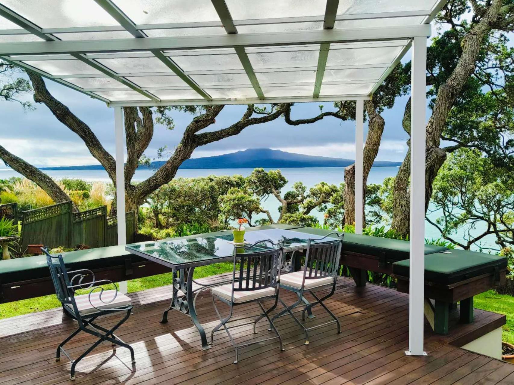 Homestay Takapuna Bay *