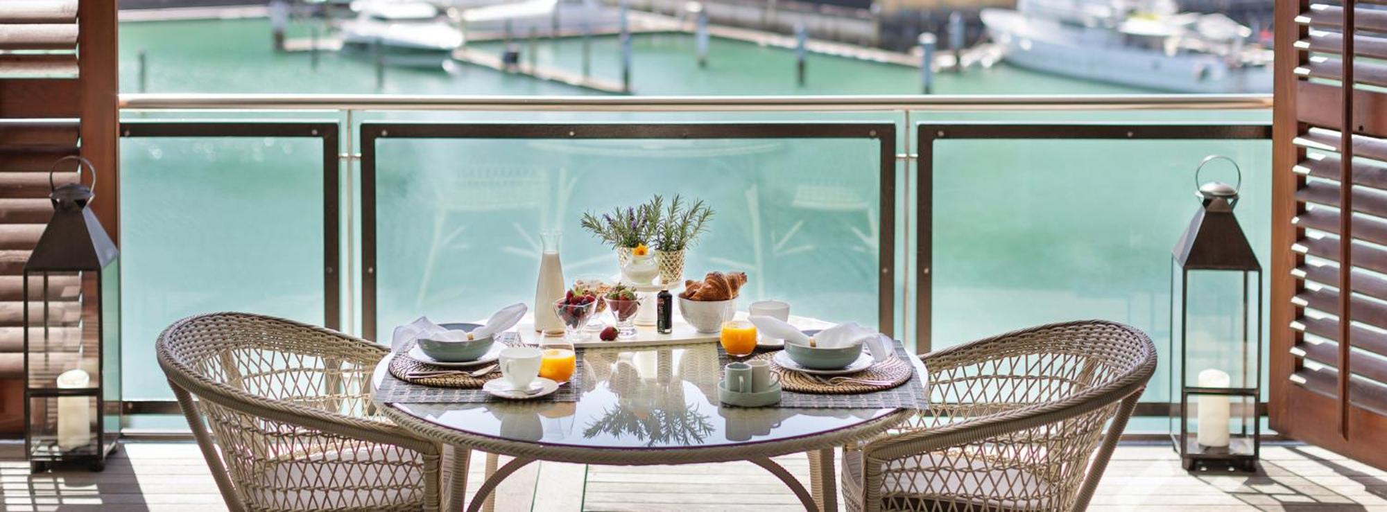Point Waterfront Luxury Nz Auckland