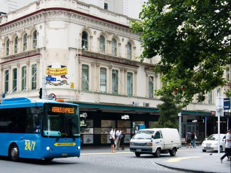 Queen Street Backpackers Auckland