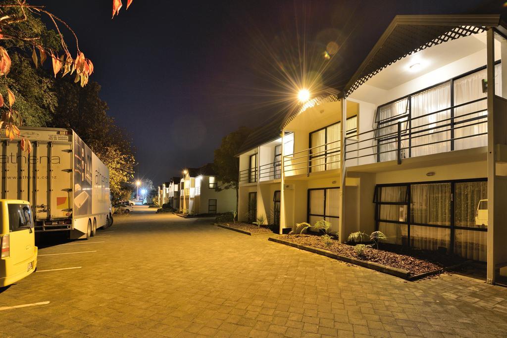 Hotel Manukau & Conference Centre
