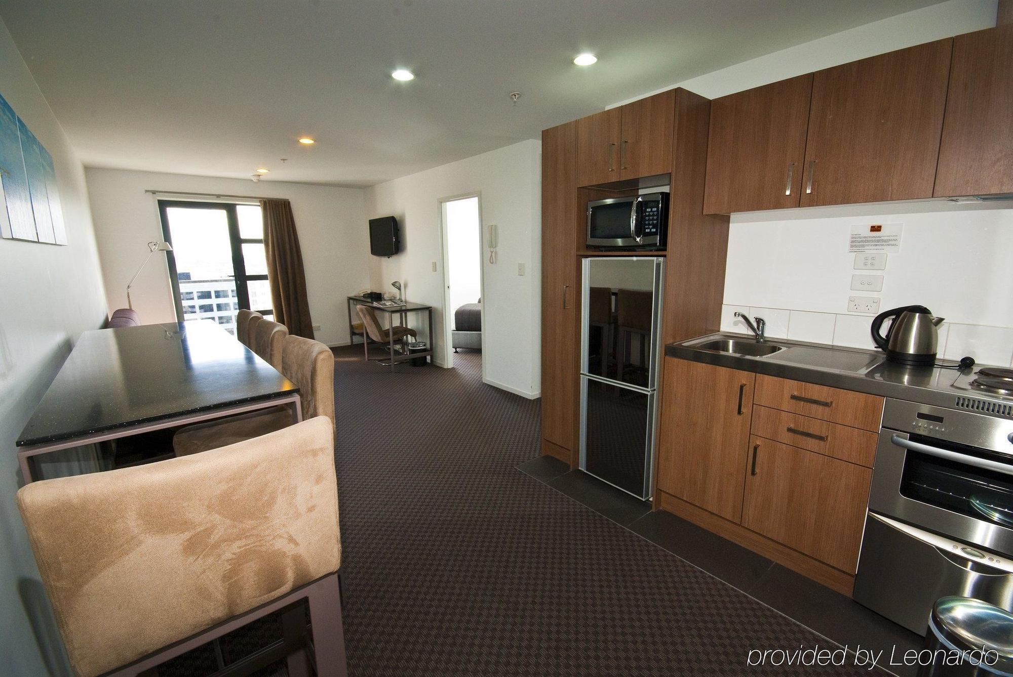 Nesuto St Martins Aparthotel 4*