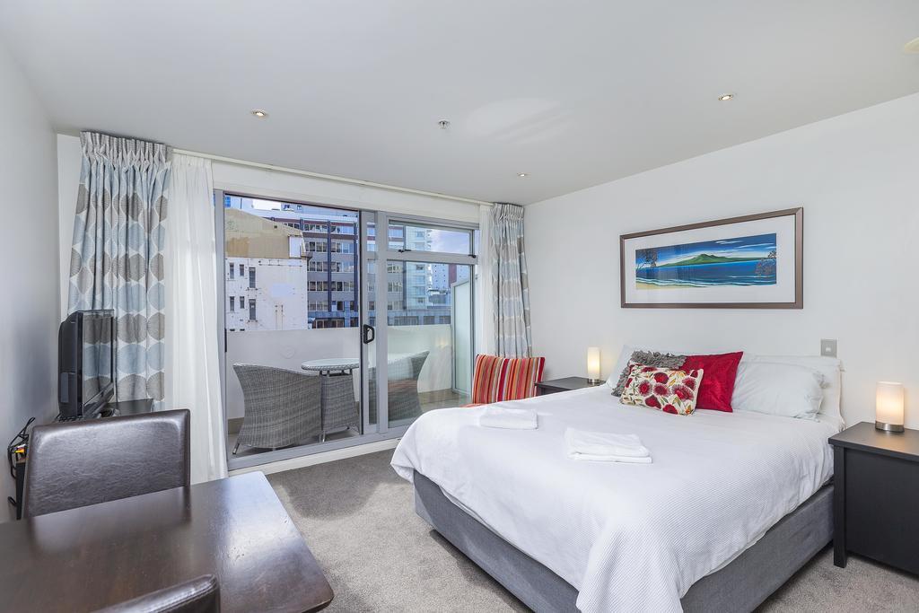 Apartment Bright And Light Auckland